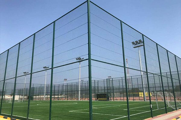 122cc太阳集成游戏照明1000W投光灯用在迪拜的球场项目